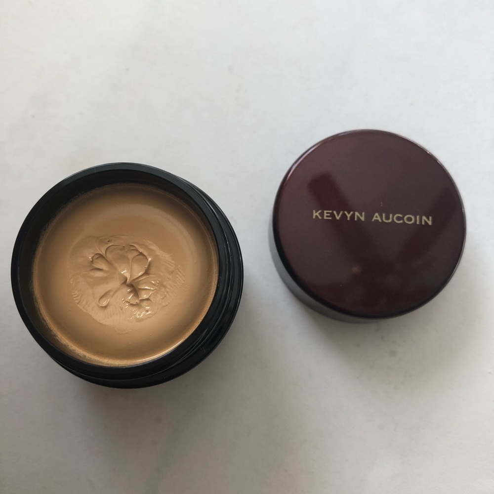 Kevyn Aucoin The Sensual Skin Enhancer
